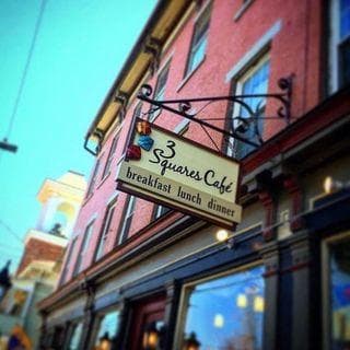 3 Squares Cafe