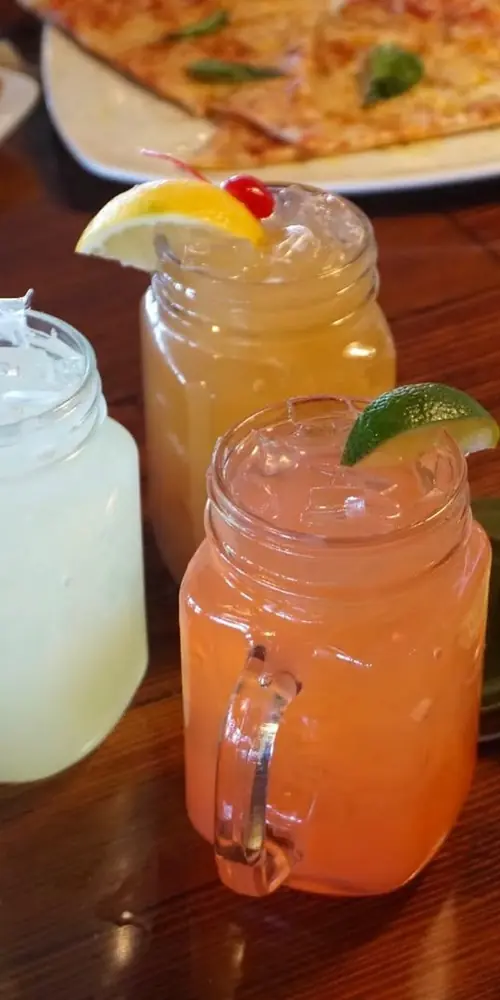 It’s Thursday and we’re feeling pretty thirsty over here. Come by for these beauties or take them to