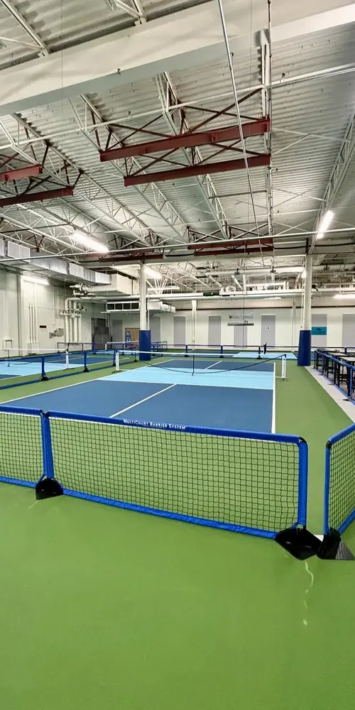 Serving up drinks & nosh @trilliumhillfarm @catamountpickleball with @lakechamplainchamber @bevo…. T
