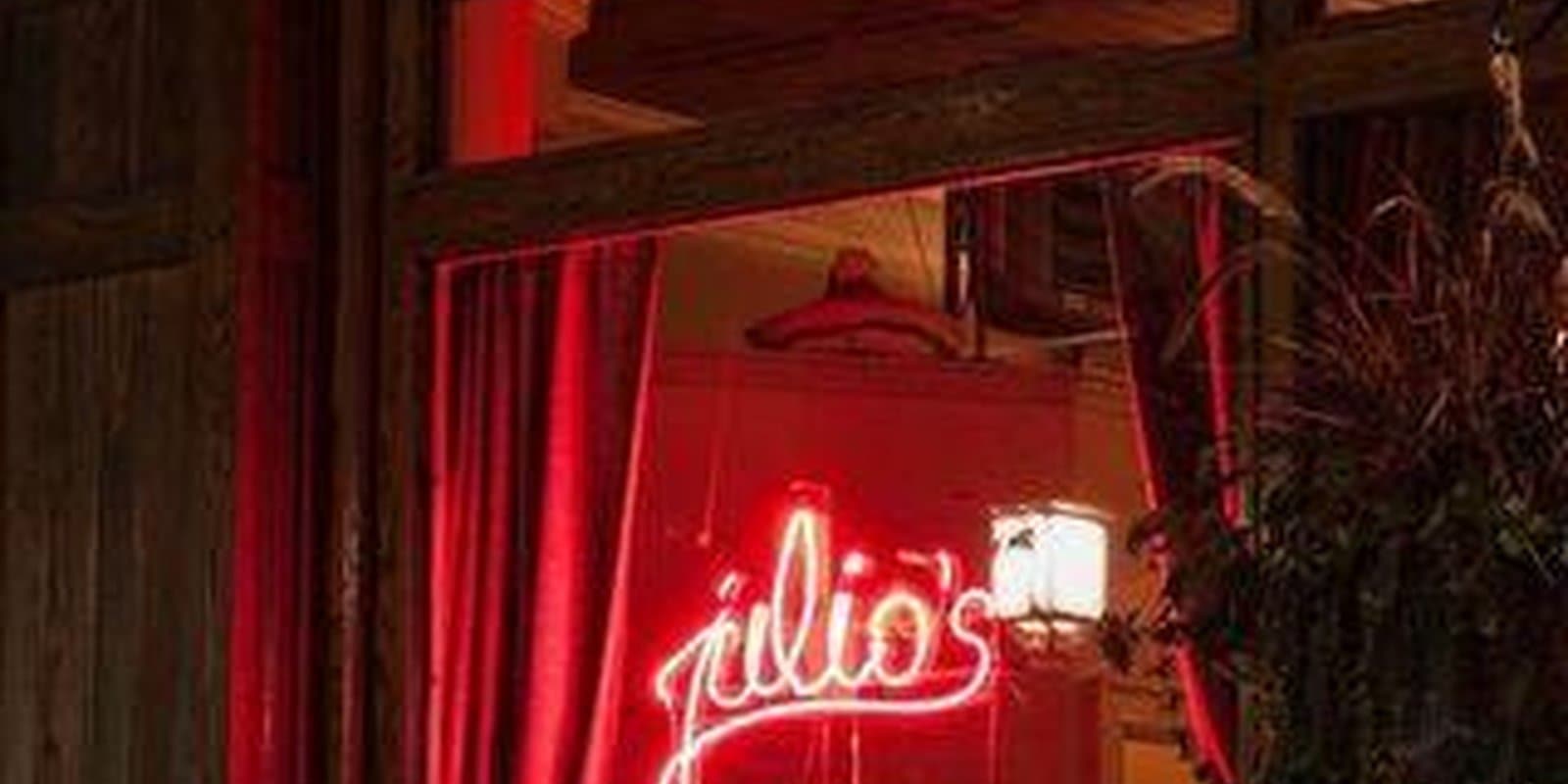 Julio's Cantina