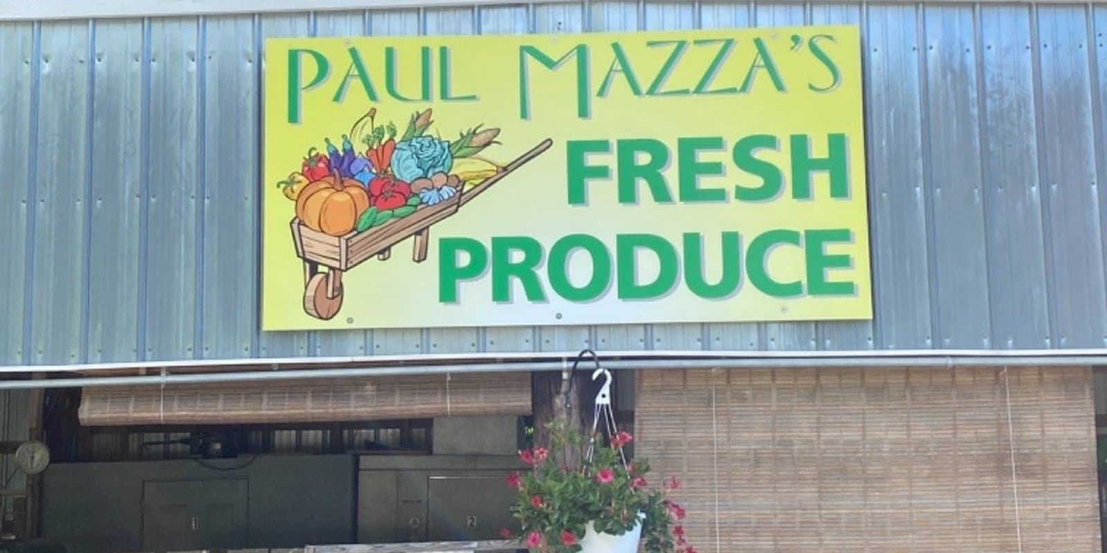 Paul Mazza's Berry Farm & Vegetable Stand