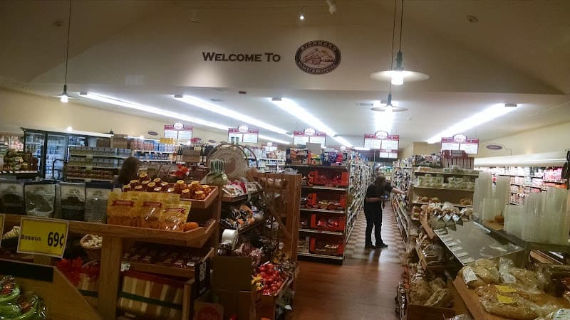 Richmond Market & Beverage