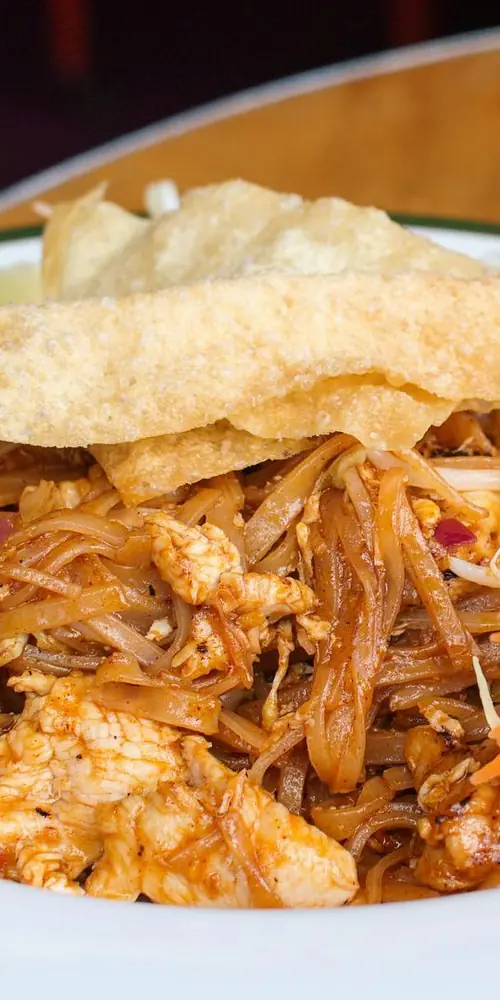 Our Pad Thai is our most popular dish. Have you tried it?
.
PC: @eatvtmidd
.
#eatvt #eatvtmidd #eatv