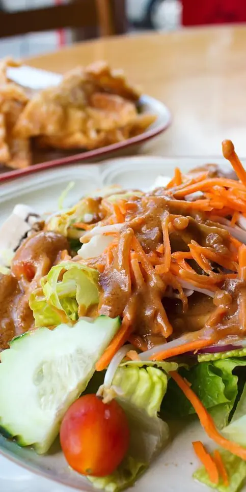 APPETIZERS ⚡️
.
PC: @vtrocket
.
#eatvt #eatvtmidd #eatvermont #802 #Midd #Thai #Middlebury #Vermont