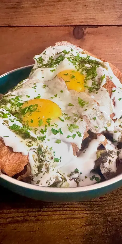 Need a little breakfast to fuel your Thanksgiving preparations? Looking for an excuse to leave the h