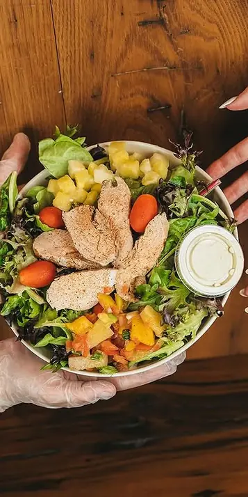 fresh, flavorful, and made just for you! 🌿🥗 dig into our vibrant salads, packed with goodness and pe
