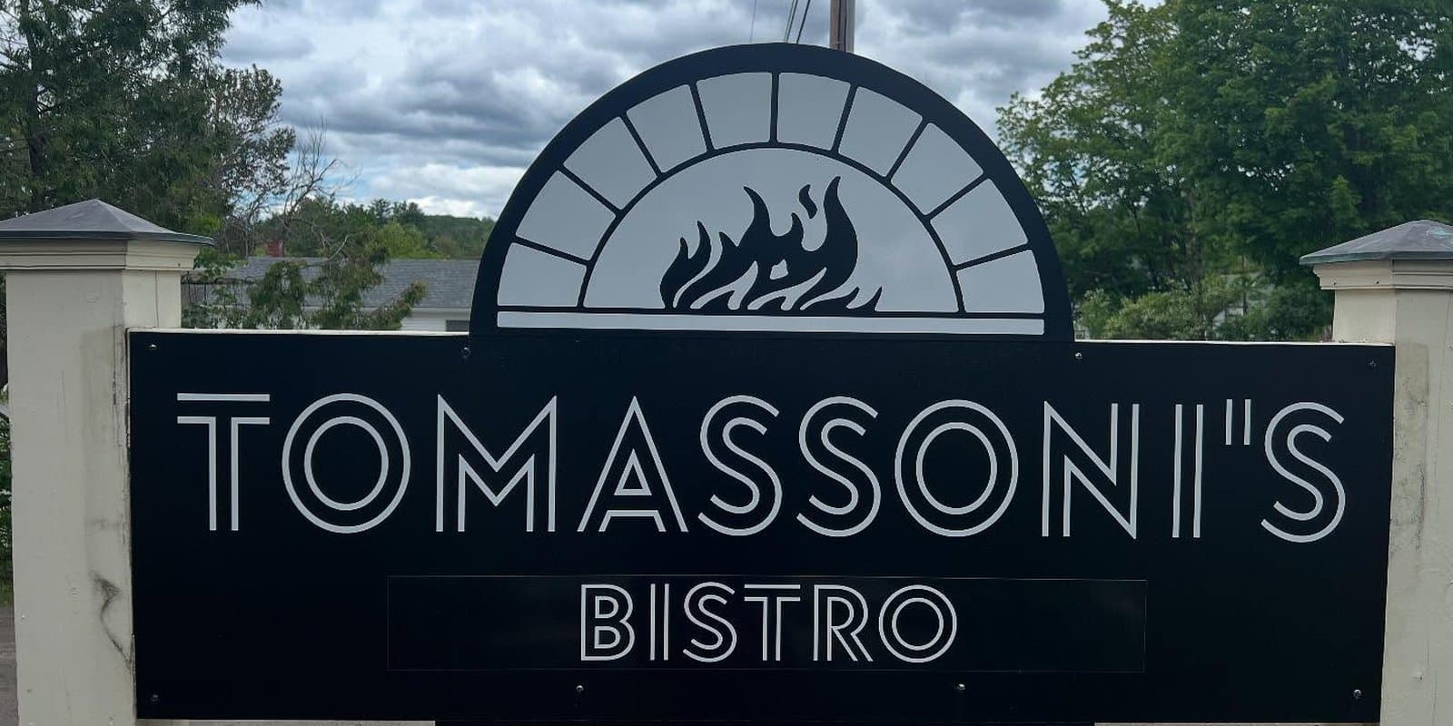 Tomassoni's Bistro