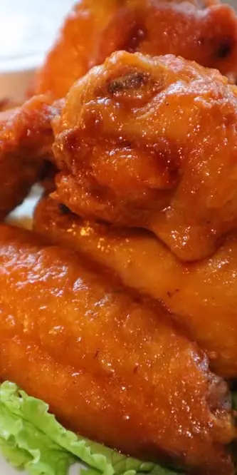 Ain't no thang... well, you know the rest! 🍗
Our Buffalo Chicken Wings are crispy, saucy, and just